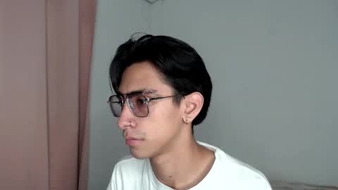 Ash online show from November 10, 12:26 am