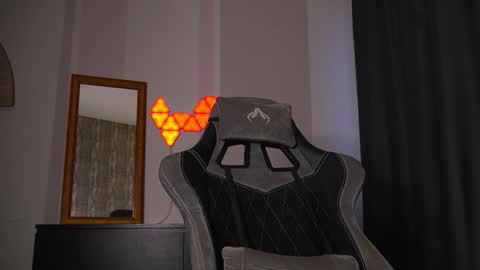 Jerk Machine online show from September 20, 2:17 pm