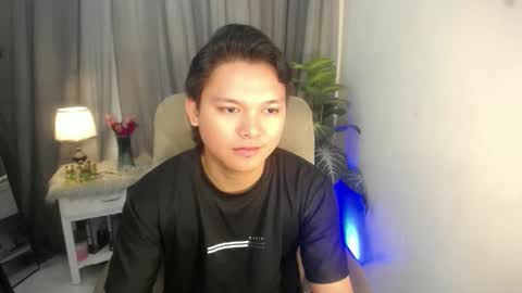 asian_handsomexx online show from November 23, 3:01 pm