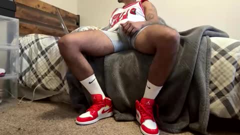 JordanSNK online show from April 2, 1:25 am