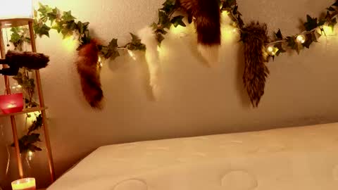 Aspie Land online show from February 20, 2:19 am