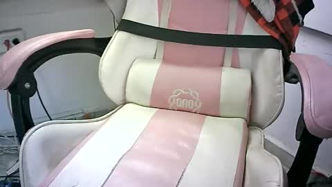 aspisonty online show from March 21, 8:19 am