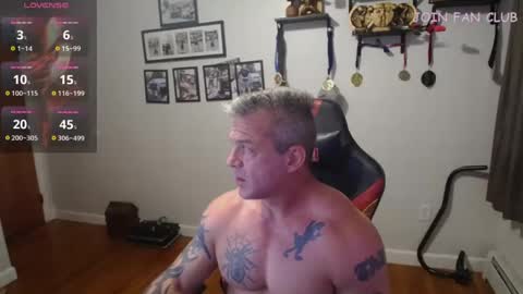 Ass Chaser online show from September 18, 1:40 am