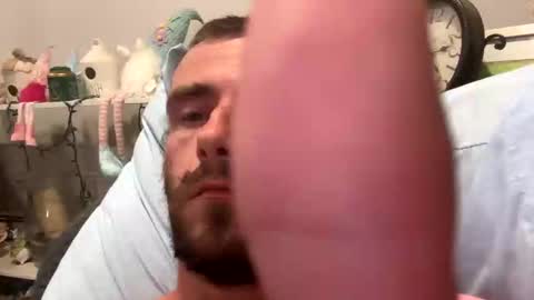 Snapshot of at4201993 chatting on September 14, 7:10 am at4201993 online show from September 14, 7:10 am