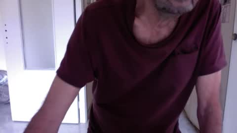 auguste688483 online show from January 6, 9:57 am