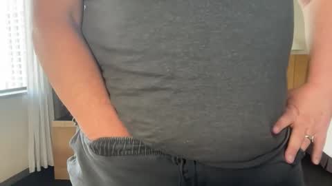 augustorange online show from April 18, 6:15 am