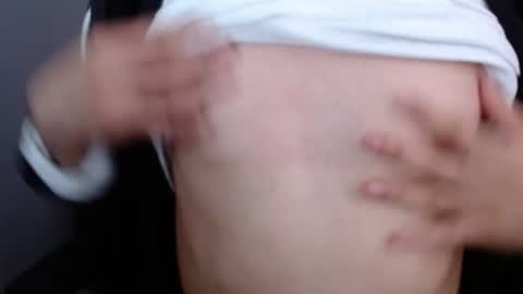 Auro online show from December 15, 6:16 pm