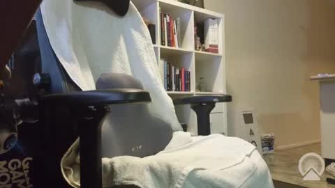 aurora25 online show from November 21, 3:00 pm