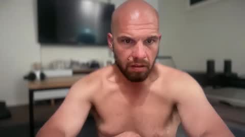 aussieboycal online show from March 28, 11:21 am