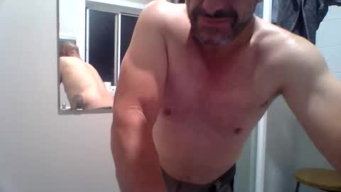 aussieguy59660 online show from December 16, 10:55 am