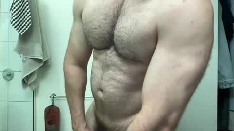 Snapshot of aussiemuscledad chatting on September 13, 3:35 pm AussieMuscleDad online show from September 13, 3:35 pm