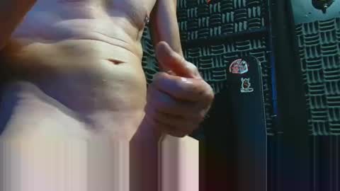 aussieraz online show from February 14, 6:47 pm