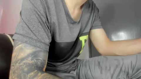 austin1119a online show from January 21, 5:27 pm