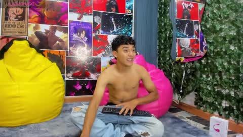 Austin online show from December 17, 2:33 pm