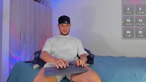 A online show from November 19, 12:21 am