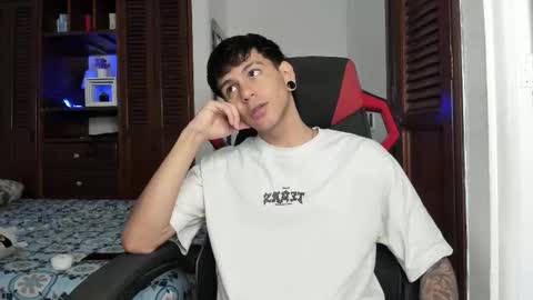 Austin online show from November 6, 1:03 pm