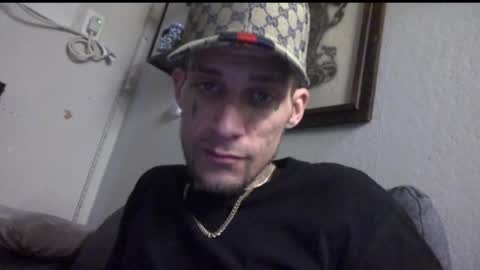 Snapshot of austinisking1916 chatting on January 17, 10:49 pm Austin is King online show from January 17, 10:49 pm