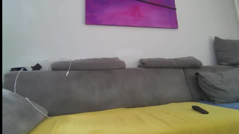 austria1977 online show from March 10, 10:50 am