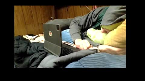 Snapshot of automaticmechanic chatting on December 3, 6:38 pm Senior Agua online show from December 3, 6:38 pm