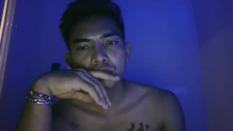 axeche_93 online show from March 10, 11:16 am