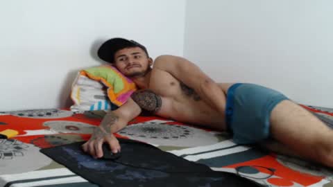 Axel online show from January 20, 2:36 pm