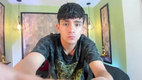 axel_draven online show from April 7, 11:43 am