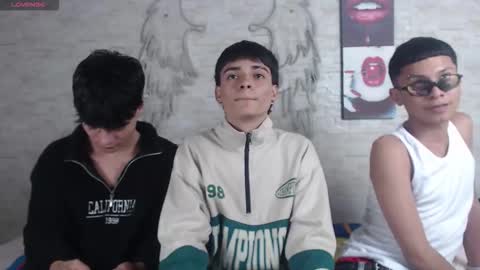 axel_milo_and_kairo online show from December 5, 4:30 am