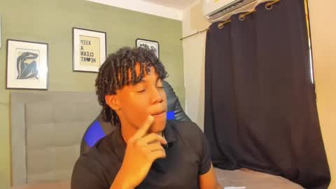 AXEL SILVA online show from October 22, 12:42 pm