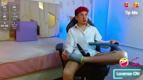 AXEL  online show from September 9, 3:06 am