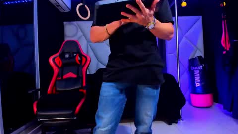 Ayden Miller online show from February 22, 1:34 pm