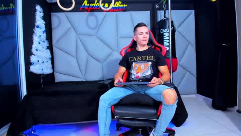 Ayden Miller online show from December 28, 12:36 am