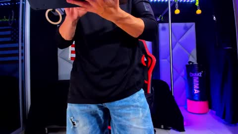 Ayden Miller online show from February 11, 1:20 am