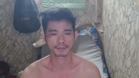 Snapshot of azn_philip chatting on January 8, 7:34 pm Philip online show from January 8, 7:34 pm