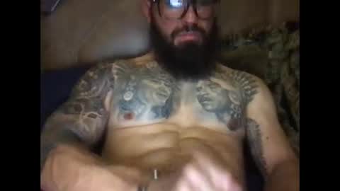 Snapshot of aztecwarrior10 chatting on October 15, 10:50 pm aztecwarrior10 online show from October 15, 10:50 pm