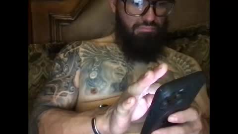 Snapshot of aztecwarrior10 chatting on October 12, 6:18 am aztecwarrior10 online show from October 12, 6:18 am