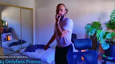 b1gbanana online show from January 29, 4:41 pm