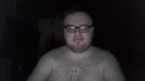 b8644216 online show from April 11, 4:30 am