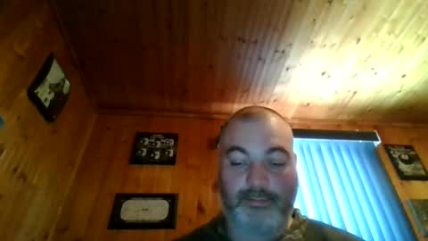 Darren online show from March 2, 5:31 pm