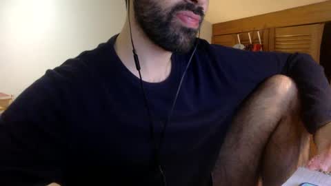 Snapshot of babyhardy chatting on January 24, 7:07 pm Tom A.    online show from January 24, 7:07 pm