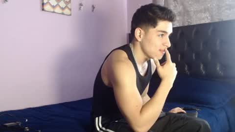 Hey Im Zayn good to see u here online show from September 28, 5:22 pm