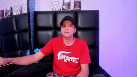 bad_boy_21_ online show from February 19, 6:21 am