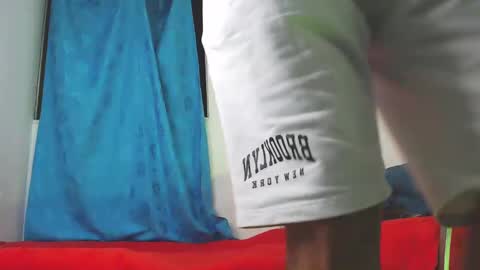 Juan Help us reach 100 likes online show from January 26, 12:05 am