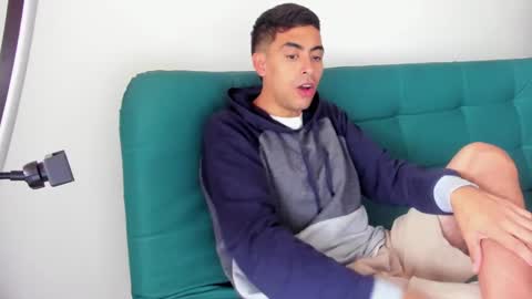 Juan Help us reach 100 likes online show from September 30, 12:42 pm