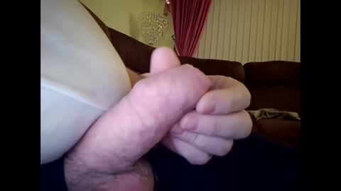 ballymoneysham online show from December 1, 7:33 am