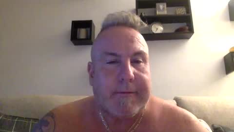 Snapshot of banana5289 chatting on September 29, 10:49 pm banana5289 online show from September 29, 10:49 pm