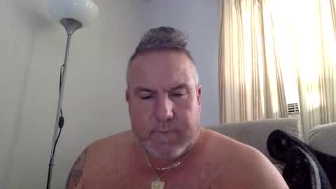 Snapshot of banana5289 chatting on December 24, 5:23 pm banana5289 online show from December 24, 5:23 pm