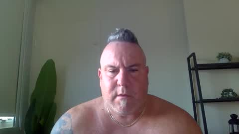 Snapshot of banana5289 chatting on October 17, 11:47 am banana5289 online show from October 17, 11:47 am