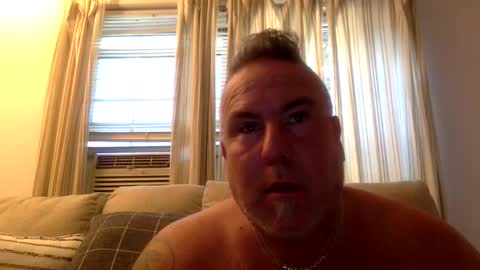 Snapshot of banana5289 chatting on October 6, 7:07 pm banana5289 online show from October 6, 7:07 pm