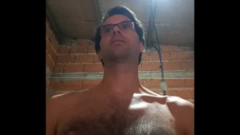 Ezequiel online show from January 17, 1:41 am