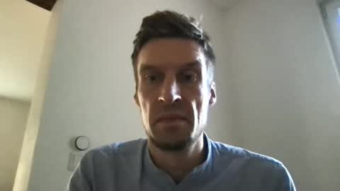 Snapshot of basst23 chatting on October 30, 8:49 am basst23 online show from October 30, 8:49 am